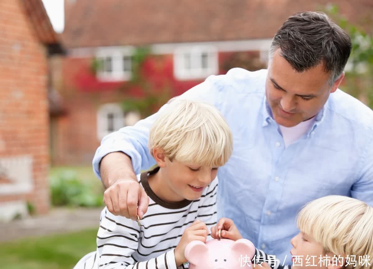晓雅|父母经常把“太贵”挂嘴边,对孩子的伤害,比我们想象中的还要大