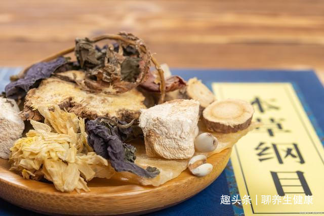 高血脂真的不能吃蛋黄97岁院士忠告想要远离脑梗,要少吃3素