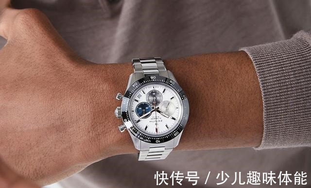 chrono 公价就差1000块的两大热门!史努比和真通拿,应该怎么选!