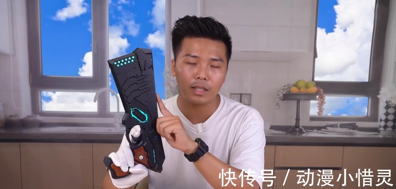 支配者|UP主测评20万日元玩具,讲解触犯粉丝雷区,评论区直接沦陷?