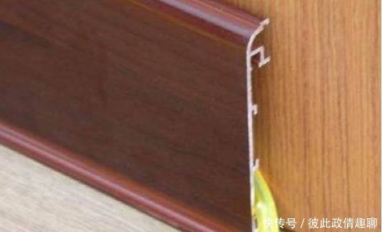 弱电线|头一次见人电线装在这里,连开槽都省了,实在聪明