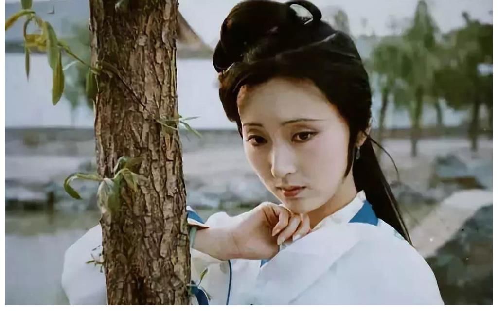 四大名著#重温《红楼梦》终于懂了:为何黛玉和宝玉二人,最终远离了薛宝钗