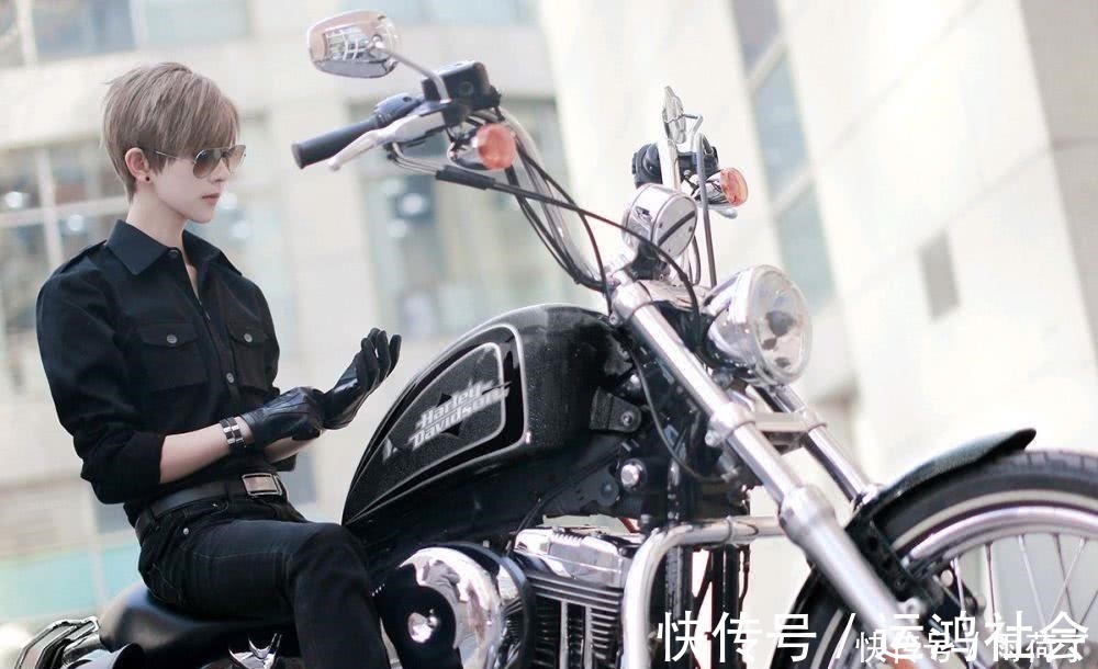 cos|熊叔真的是女的看完这些COS,网友说什么我都不信