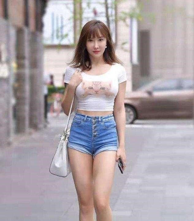 打底裤 时尚俏皮的打底裤穿搭凸显优雅态度,靓丽舒适又耐看,还很百搭!