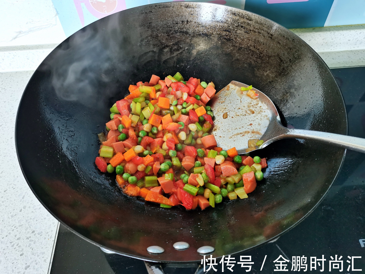 西红柿|我家孩子爱吃的早餐，做法简单营养齐全，吃一碗一上午都不饿