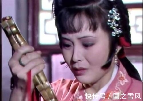 阎婆&红楼梦：尤老娘是六品安人，为何会让两个女儿给贾珍当“粉头”？