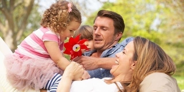 父母|长大后有出息的孩子,多半来自这4种家庭,父母别不重视