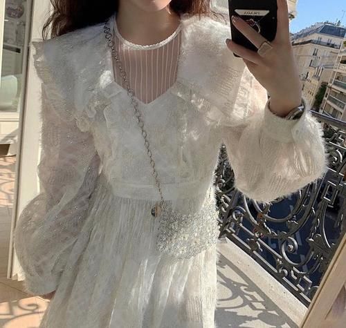 长裙真的是秋冬的搭配神器！单穿搭大衣棉服都可，清新自然惹人爱