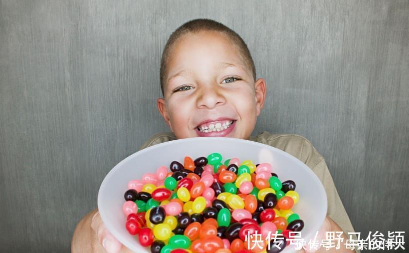 健康|你家孩子正在被“催熟”,预防孩子早熟,这些食品不要给孩子吃了