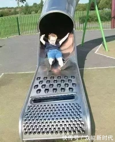 小姐姐|这样的设计师可能随时准备提桶跑路，做成这样，大写的佩服！