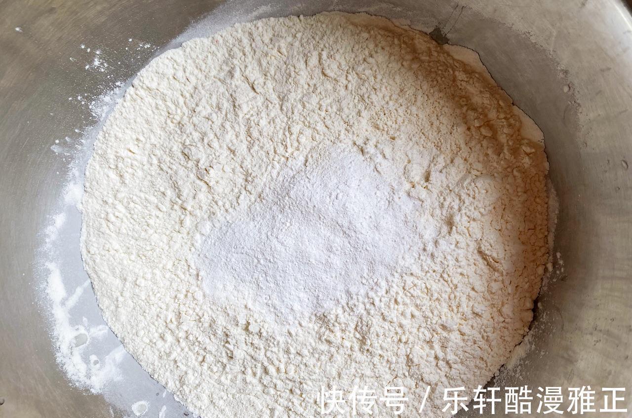 包子|好吃不过酱肉包，学会了这个做法不用去外面买了，又白又胖的