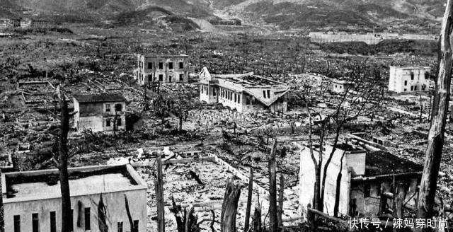 干嘛|原子弹爆炸中,妇女孩子是无辜的别再被骗了,看看她们在干嘛