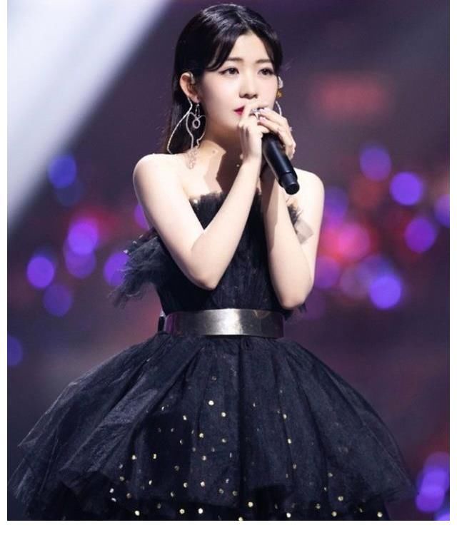 孟美岐|火箭少女合體錄制新綜藝：孟美岐公開邀請賴美云，張紫寧確認(rèn)加盟