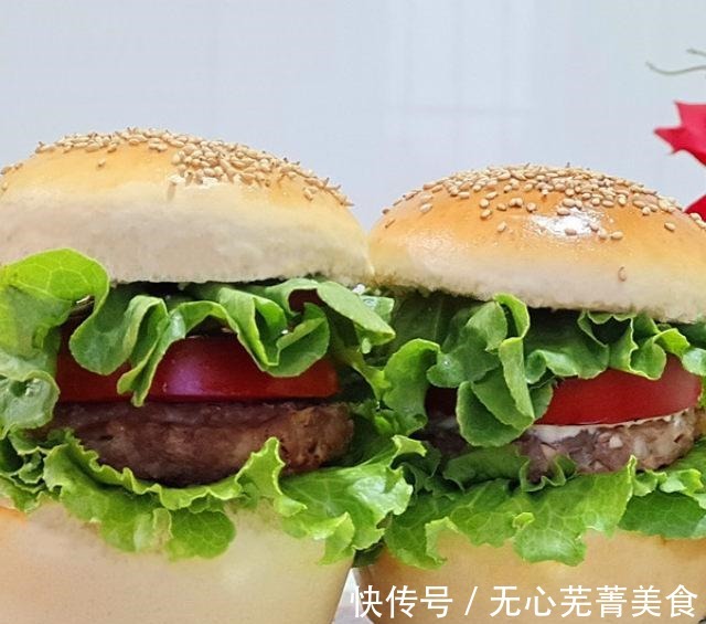 高筋面粉|猪肉汉堡包，用料丰富，营养美味！