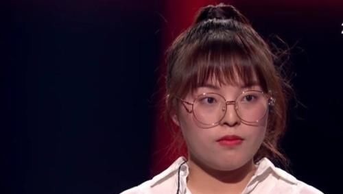 她是《好聲音》最年輕冠軍,因“另類”走紅,才一年就淪為路人!