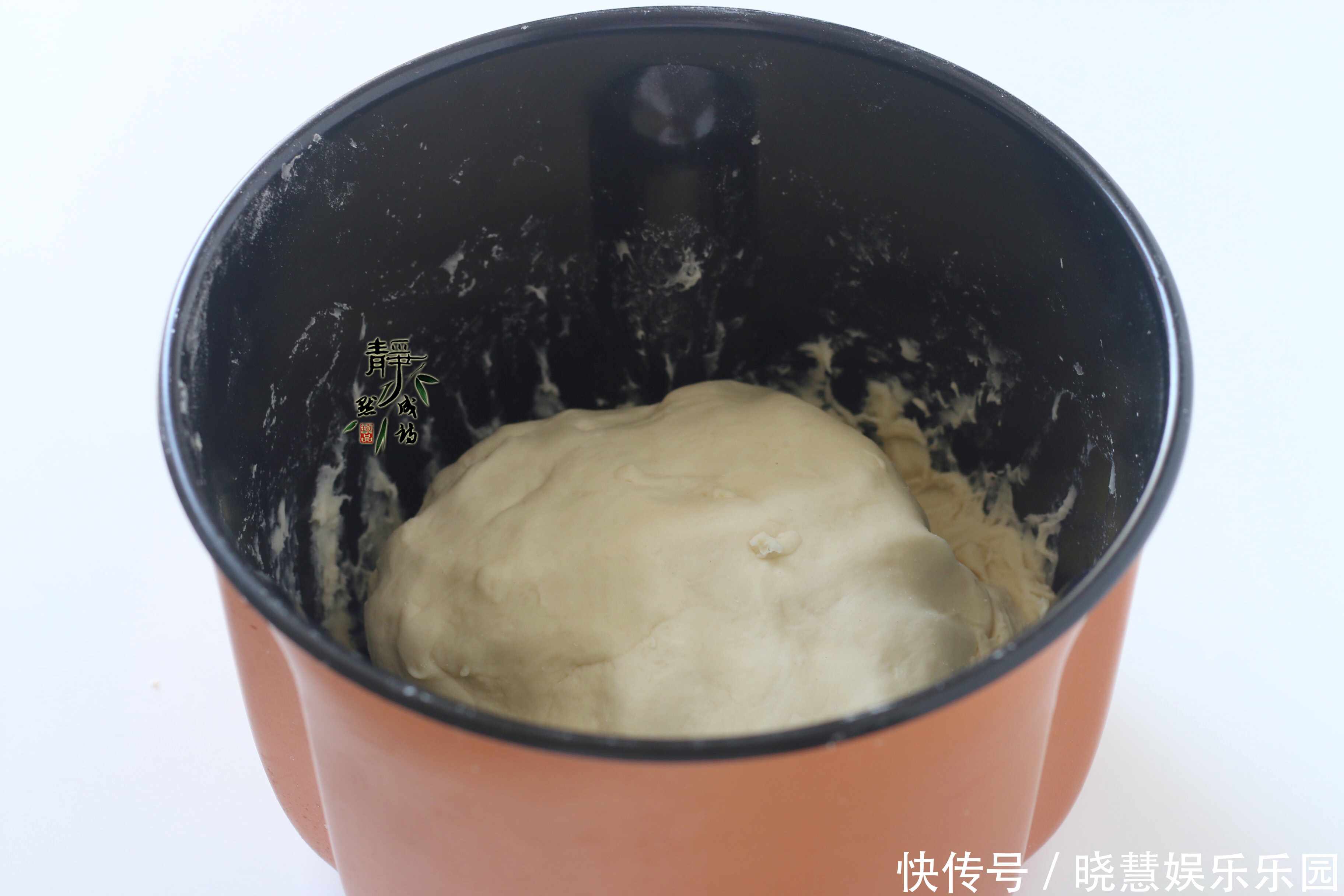 能量|花卷此做法,芝香浓郁,口感香甜,早餐给孩子吃,能量满满