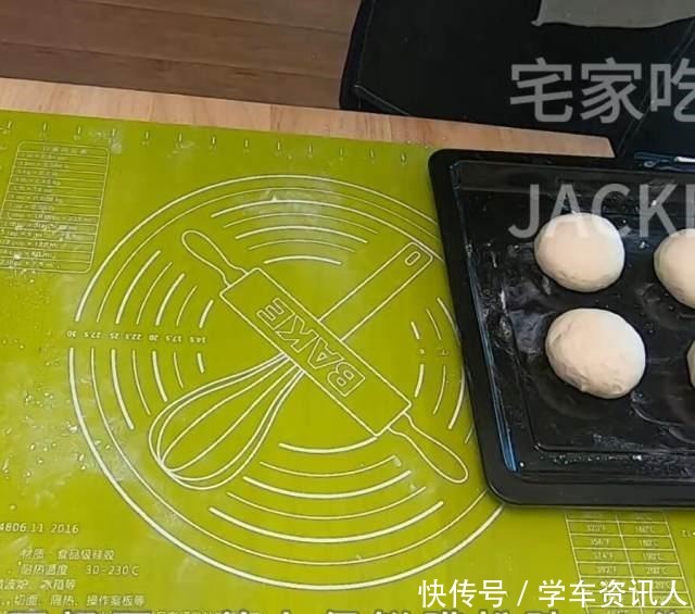 红豆沙面包卷，没难度，烘焙小白赶紧来试试吧！