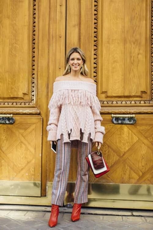 2021年开春，你穿毛衣+阔腿裤的样子，真的时髦炸了！