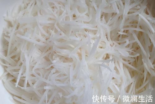 丸子|炸萝卜丸子时,1个步骤不能少,丸子外酥里嫩,放凉了也不发硬