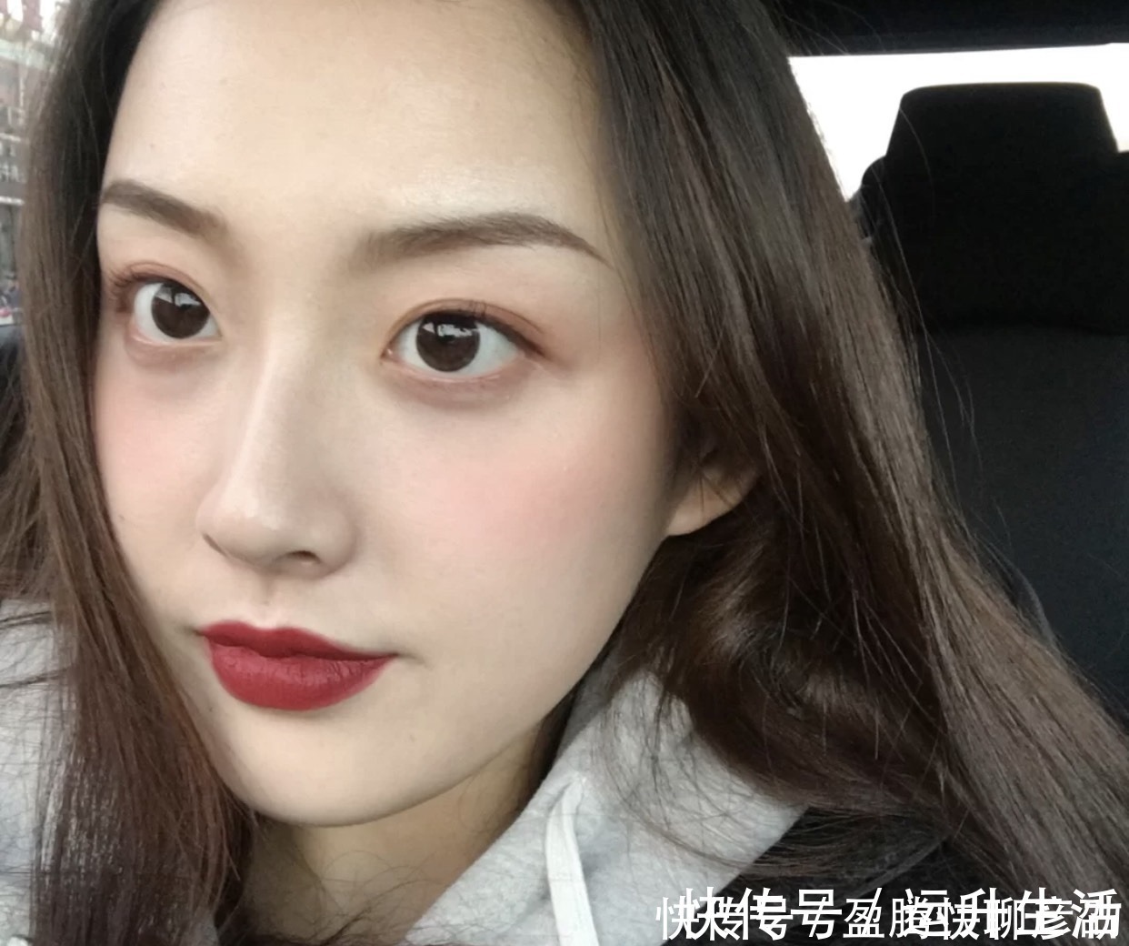 颜色|“上班族”涂什么颜色的口红?迪奥740沉稳,999霸气御姐