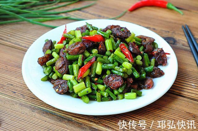 蒜薹|湖南人最爱这道菜,1年只做1次,从年头吃到年尾,比肉还解馋