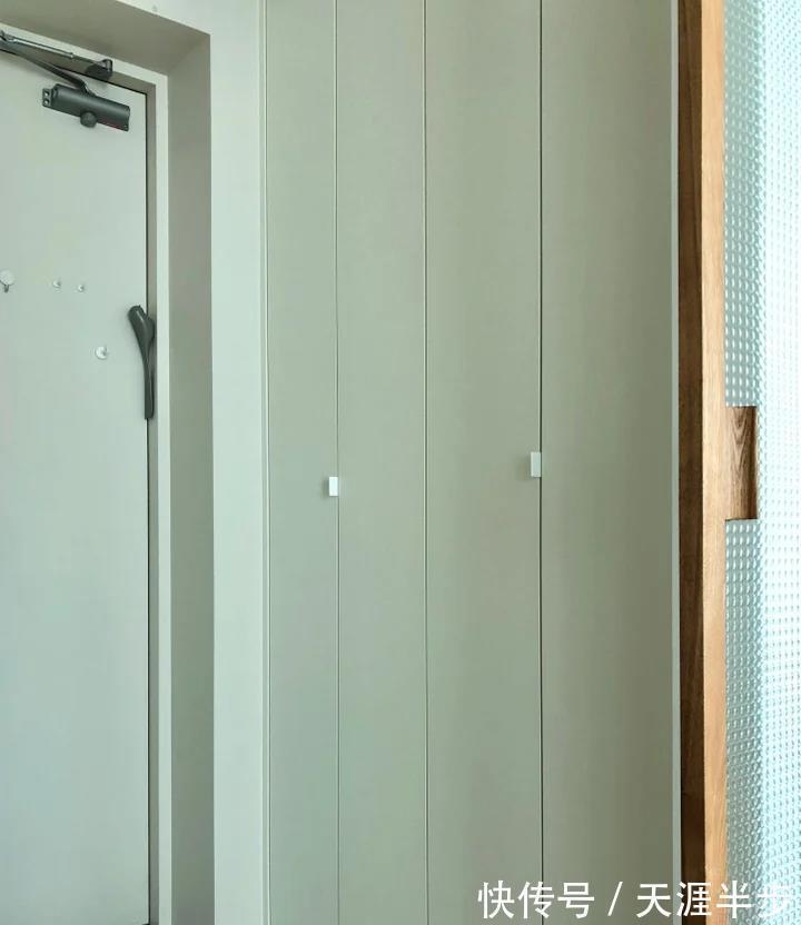 置物架|套内74㎡的样板间,买来做一家三口的新房!双L型的柜体,超可爱