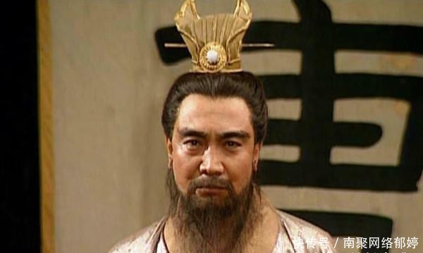 千里|此人没有帮过关羽,却有过千里走单骑的经历,令刘备感动不已