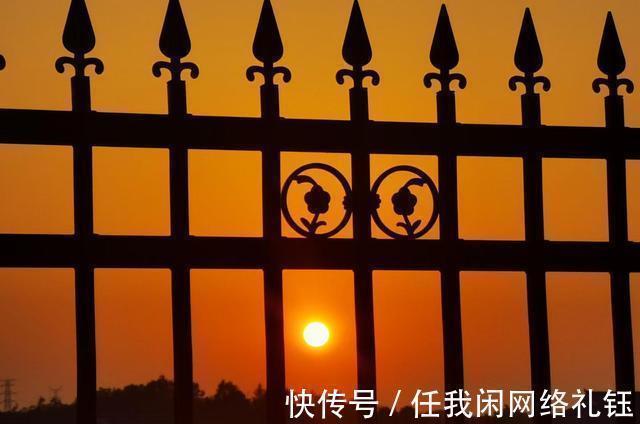 醉夕阳$「七绝·醉夕阳」知秋木叶遍山黄，宠辱偕忘醉夕阳