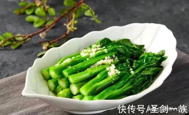 适合周末聚餐的12道美味家常菜,价格实惠,省时省力,家人超爱