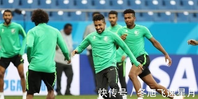 国足|5-1!亚洲劲旅暴走,将6进世界杯,梅西姆巴佩约战国足,李铁难堪