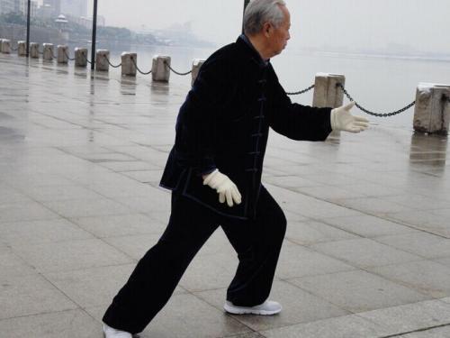 容量|辟谣胃会越撑越大，越饿越小告诉你事实真相，减肥人别绕弯路