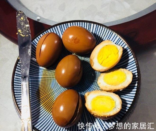 家常鸡蛋菜谱，五香卤鸡蛋，做法简单，美味营养，饿了就吃一个
