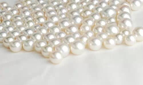 别总是看别人戴什么你就戴什么,戴珠宝有大门道!