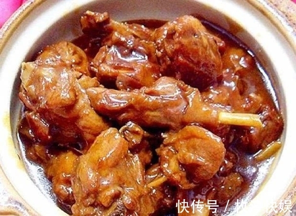 四菜两汤，肉质酥嫩，汤汁醇厚，营养美味又滋补，常吃益智强体质