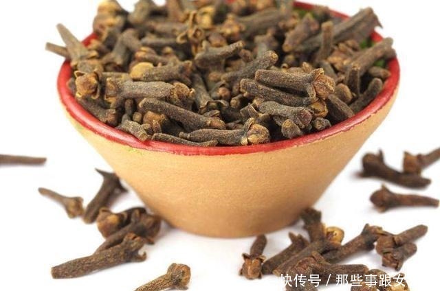 做卤食，不管卤什么，记好这4种香料，卤出来的肉，更香更美味！