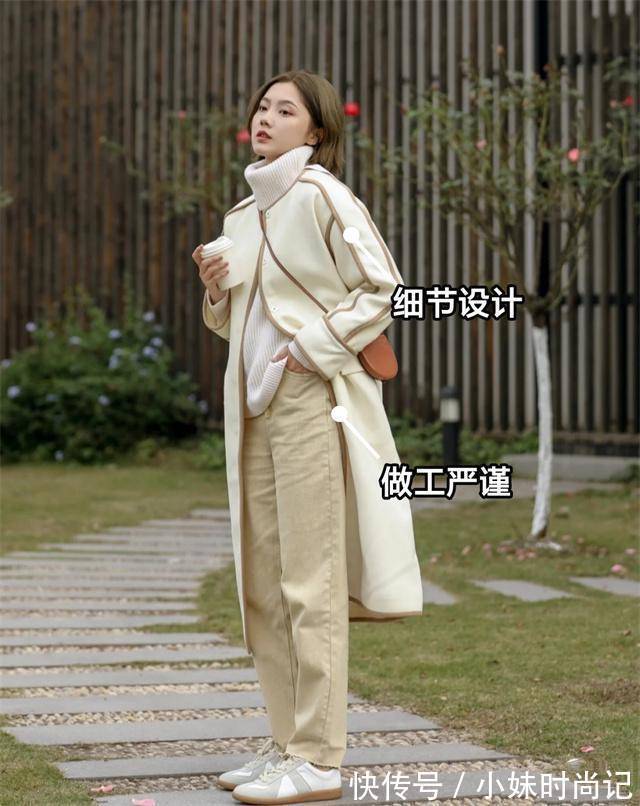 裸靴|最近火了一种过年穿搭,叫“长大衣+红色靴子”,洋气喜庆又高级