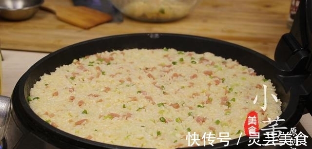 剩米饭不要再扔掉了，最好吃的做法，好吃到停不下来