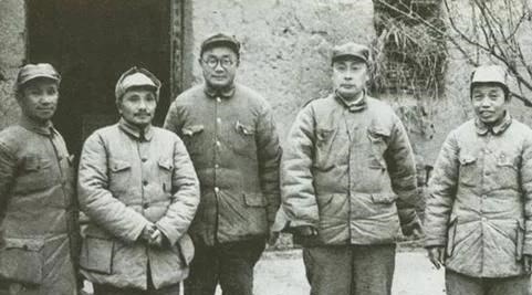 人选|不主张抗美援朝的他,却是毛主席心中永远第一人选,实力超乎常人