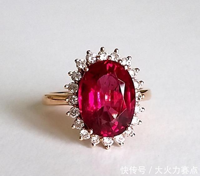 颜色|大家都知道钻石贵,什么颜色的钻石最贵