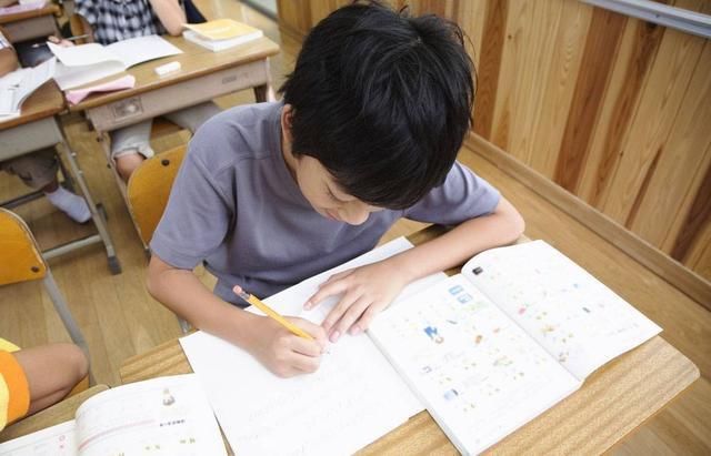 名牌大学|“只有好好学习，长大才有出息”？睿智的父母不会这样给孩子设限