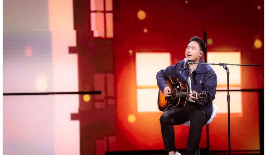 2021中央广播电视总台|海来阿木受邀与张杰杨宗纬张韶涵同台献唱央视七夕晚会