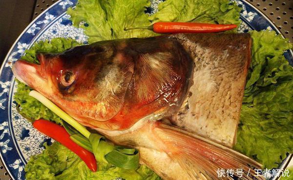 医生|人一老,骨头就松了?医生:不想被骨质疏松缠上,要多吃4样食物