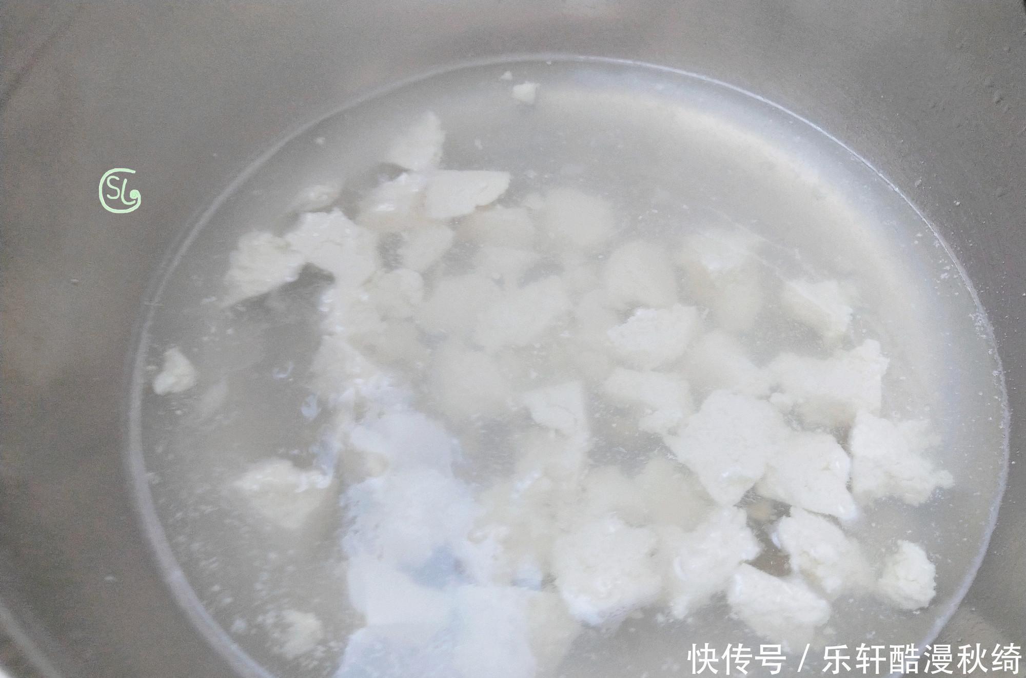 天變熱,三天兩頭就做這道涼拌菜,8分鐘搞定,家人都愛吃