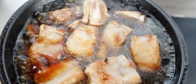  家常版糖醋排骨，这样做出来，大人小孩都喜欢吃