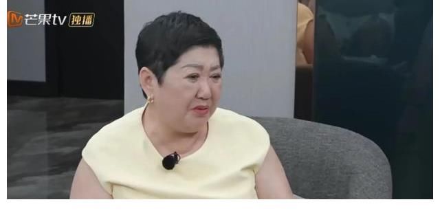 再見愛人|《再見愛人》被婆婆親媽逼著生孩子的佟晨潔：她該站起來說，不