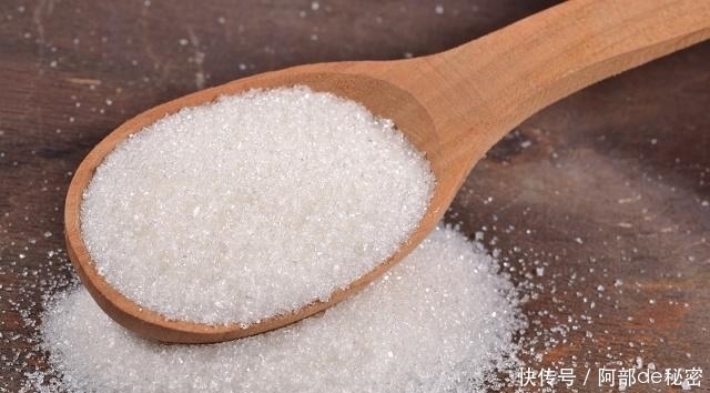 身体当中|血液粘稠的人,少吃2白、远离3件事,可能助你巧防“血栓”