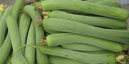 對身體很好的3種食物，每天吃一些，排毒養(yǎng)顏，身體棒棒噠！