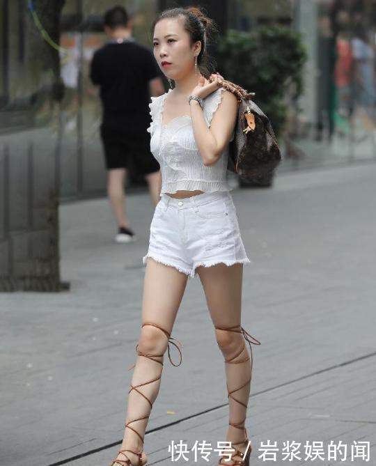 个性|如果你不会系这个鞋带,那就无法找这个美女当老婆,这鞋子太个性