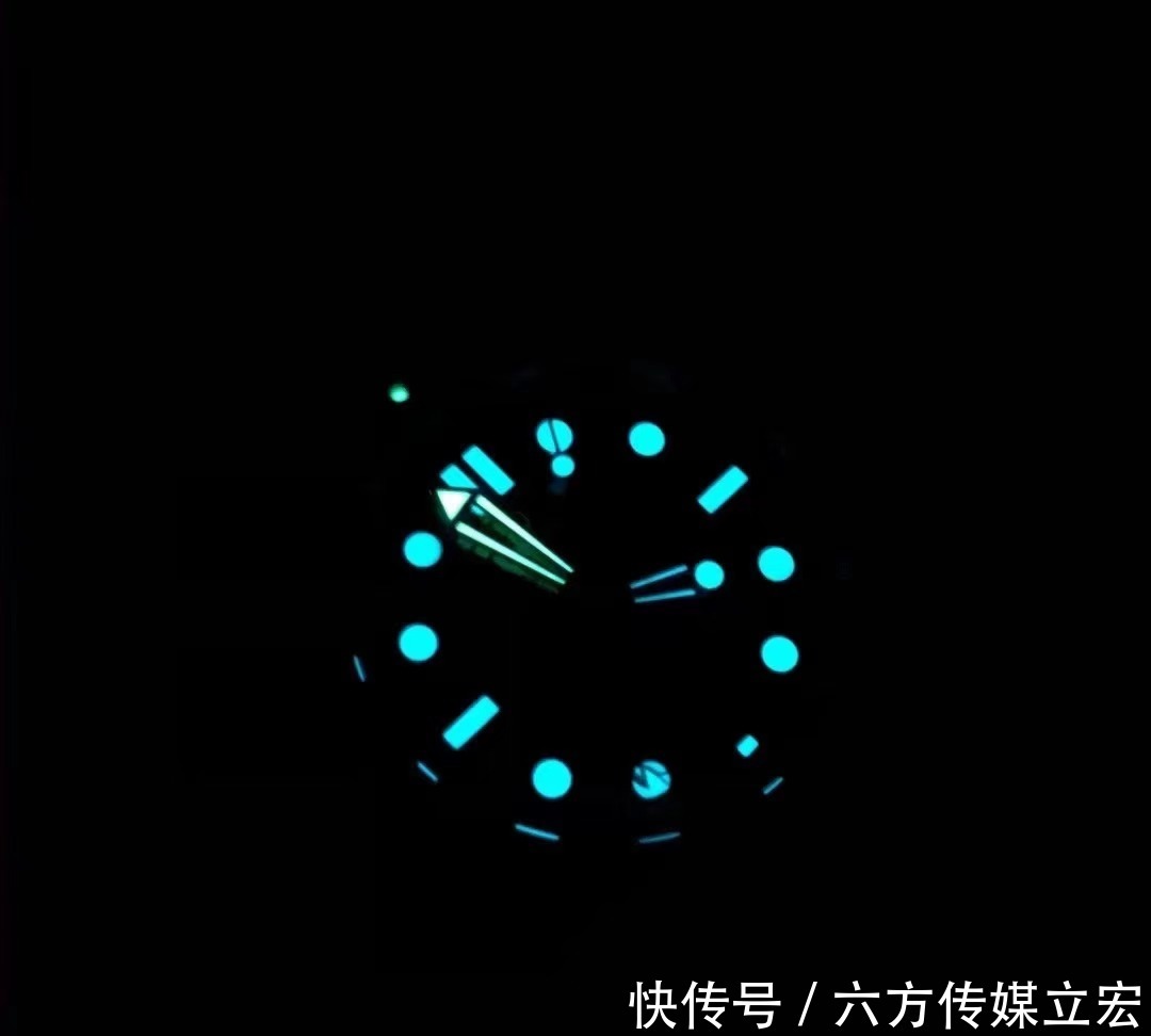 珐琅|VS厂欧米茄海马300米V2版本胶带款质量如何?值得入手吗?