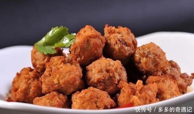 松软|炸牛肉丸子时，切记“3用2不用”，丸子酥香松软，久放不变硬